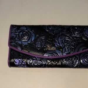 Elegant Black and Purple Floral Women's Clutch